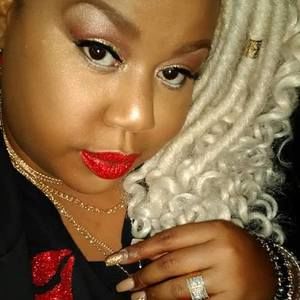 Meet your Posher, Kendra